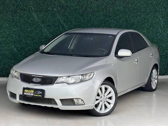 KIA CERATO 1.6 SX2 16V GASOLINA 4P MANUAL